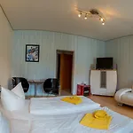 Hotel Am Mueritzhafen Garni Waren (Mueritz)