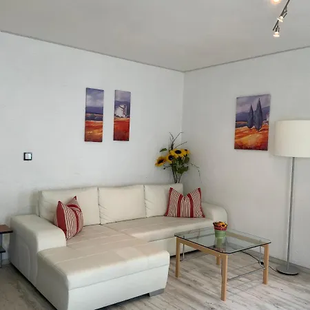 Am Müritzhafen Garni *