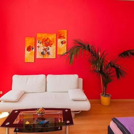 Am Müritzhafen Garni Hotel *