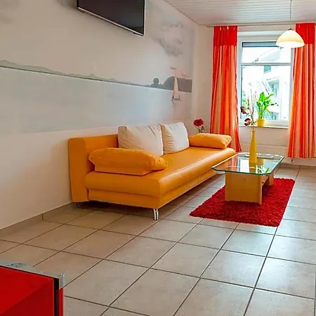 Am Mueritzhafen Garni Hotel