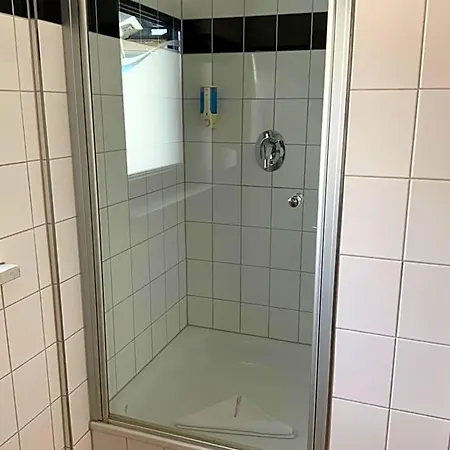 Hotel Am Mueritzhafen Garni