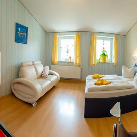 Hotel Am Müritzhafen Garni Waren (Müritz)