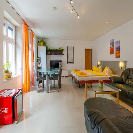 Am Müritzhafen Garni Waren (Müritz)