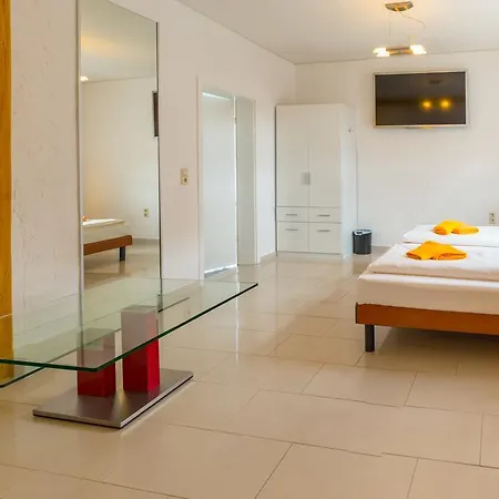 Hotel Am Müritzhafen Garni Waren (Müritz)