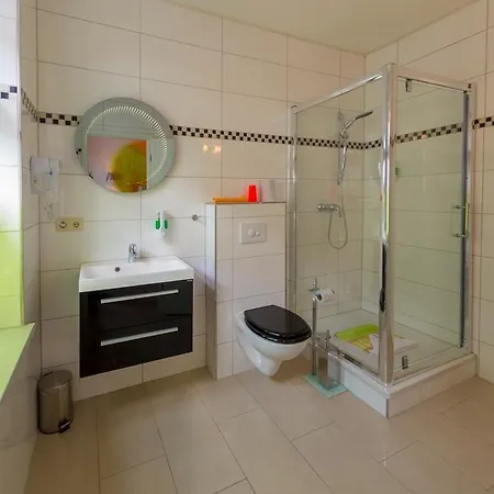 Hotel Am Müritzhafen Garni