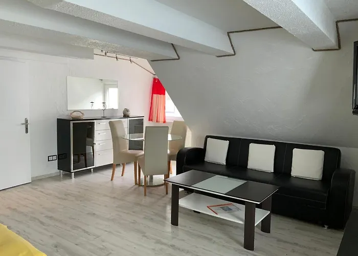 Hotel Am Mueritzhafen Garni