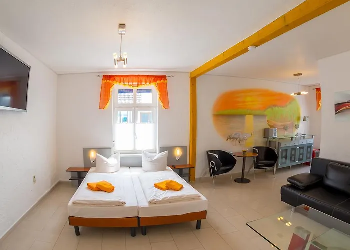 Hotel Am Mueritzhafen Garni *