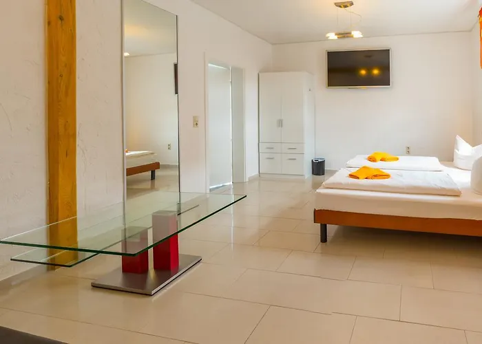 Hotel Am Mueritzhafen Garni Waren (Mueritz)